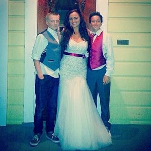 Gorgeous Soterro Couture Wedding dress 👰